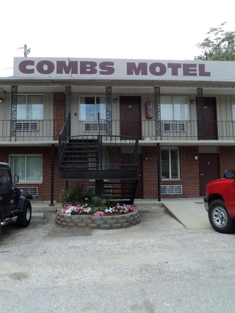 Combs Motel