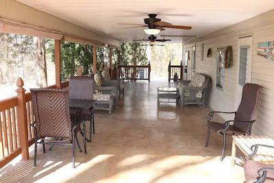 Eagles Nest Lakefront Cabin