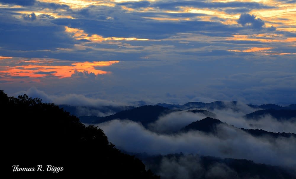 LETCHER COUNTY TOURIST COMMMISSION