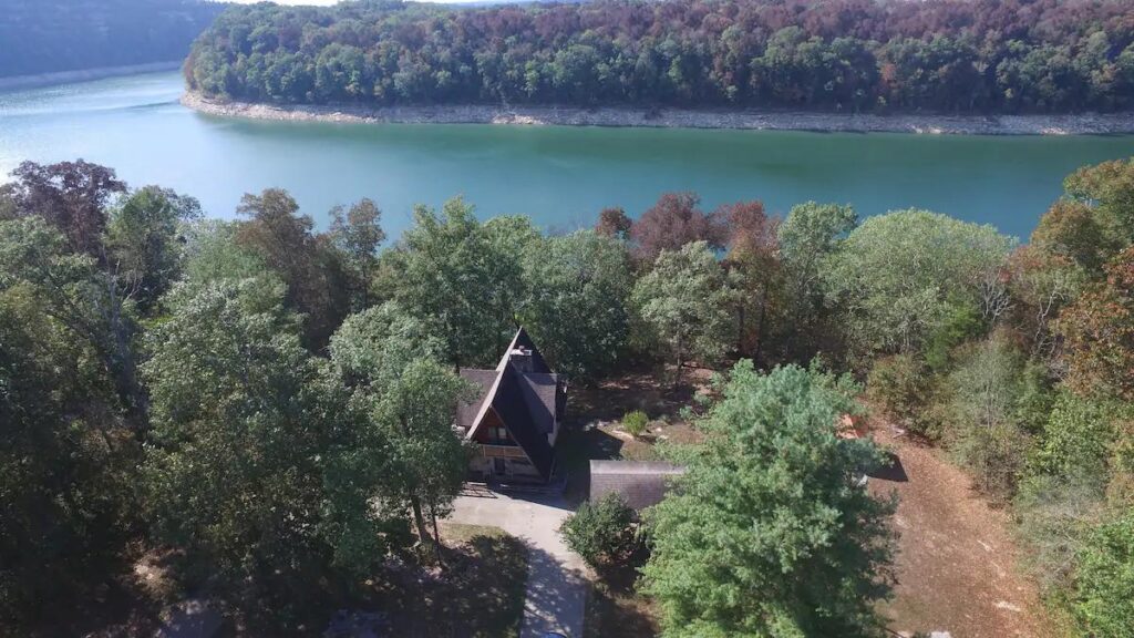 Window Lake