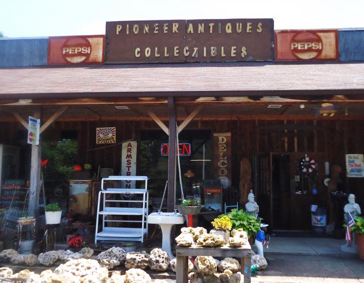 Pioneer Antiques & Granny’s Soda Fountain