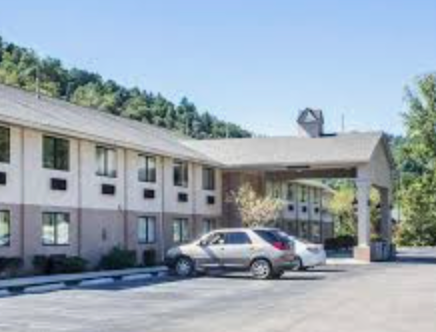Quality & Suites (Harlan)