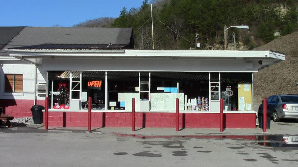 Holcomb’s Custard Stand