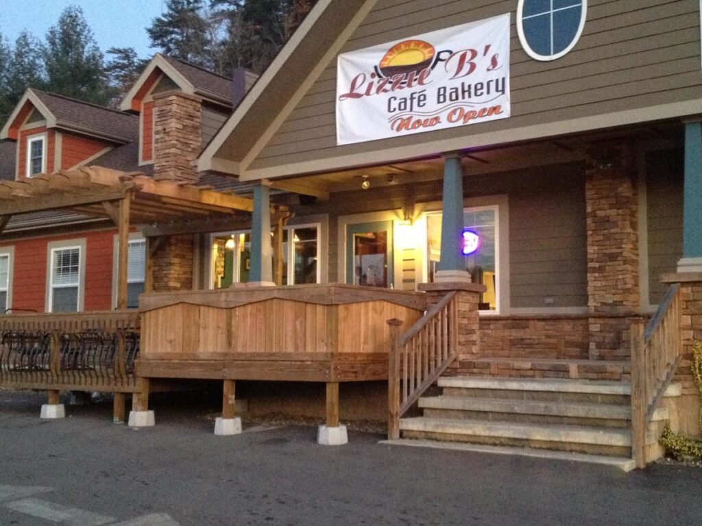 Lizzie B’s