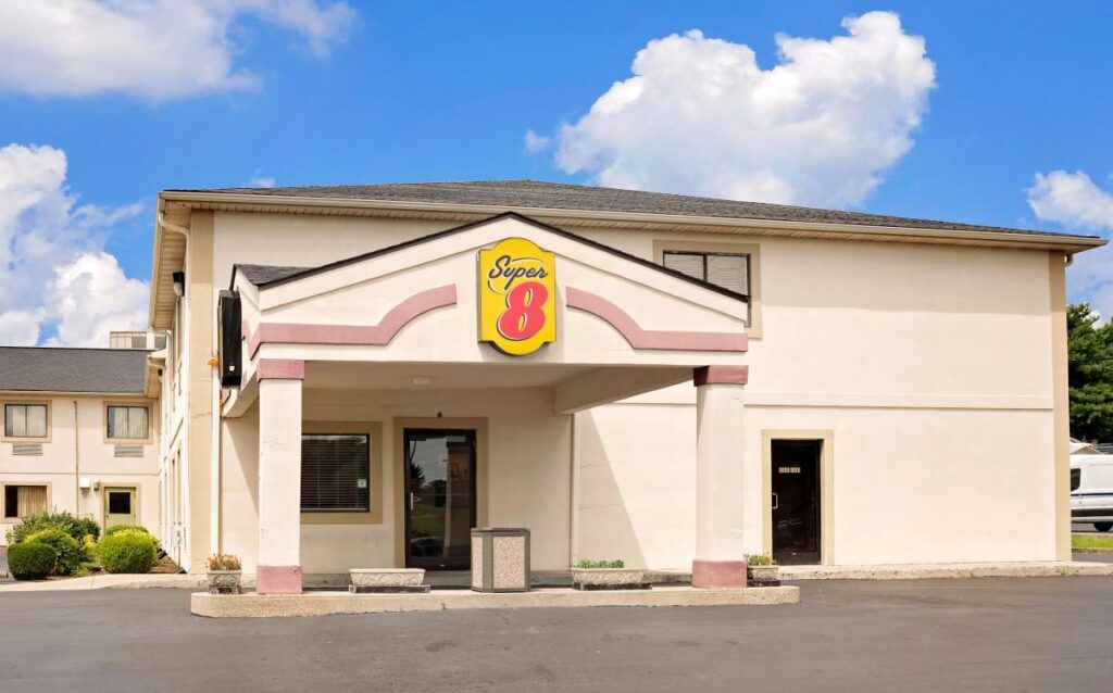 Super 8 Motel (Somerset)
