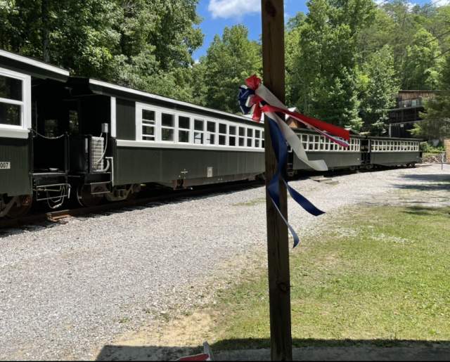 Barthell Mining Camp-Big South Fork Scenic Railway