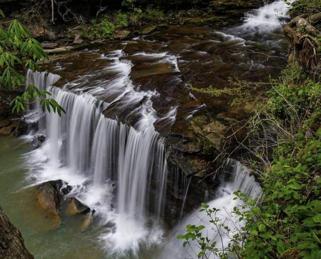 Waterfall on Lake Cumberland